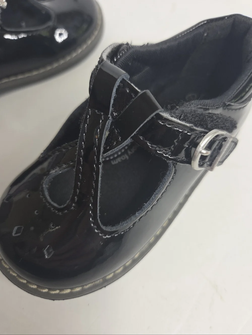 Stride Rite Suzie Black Patent Leather Mary Jane Dress Shoe Size 6